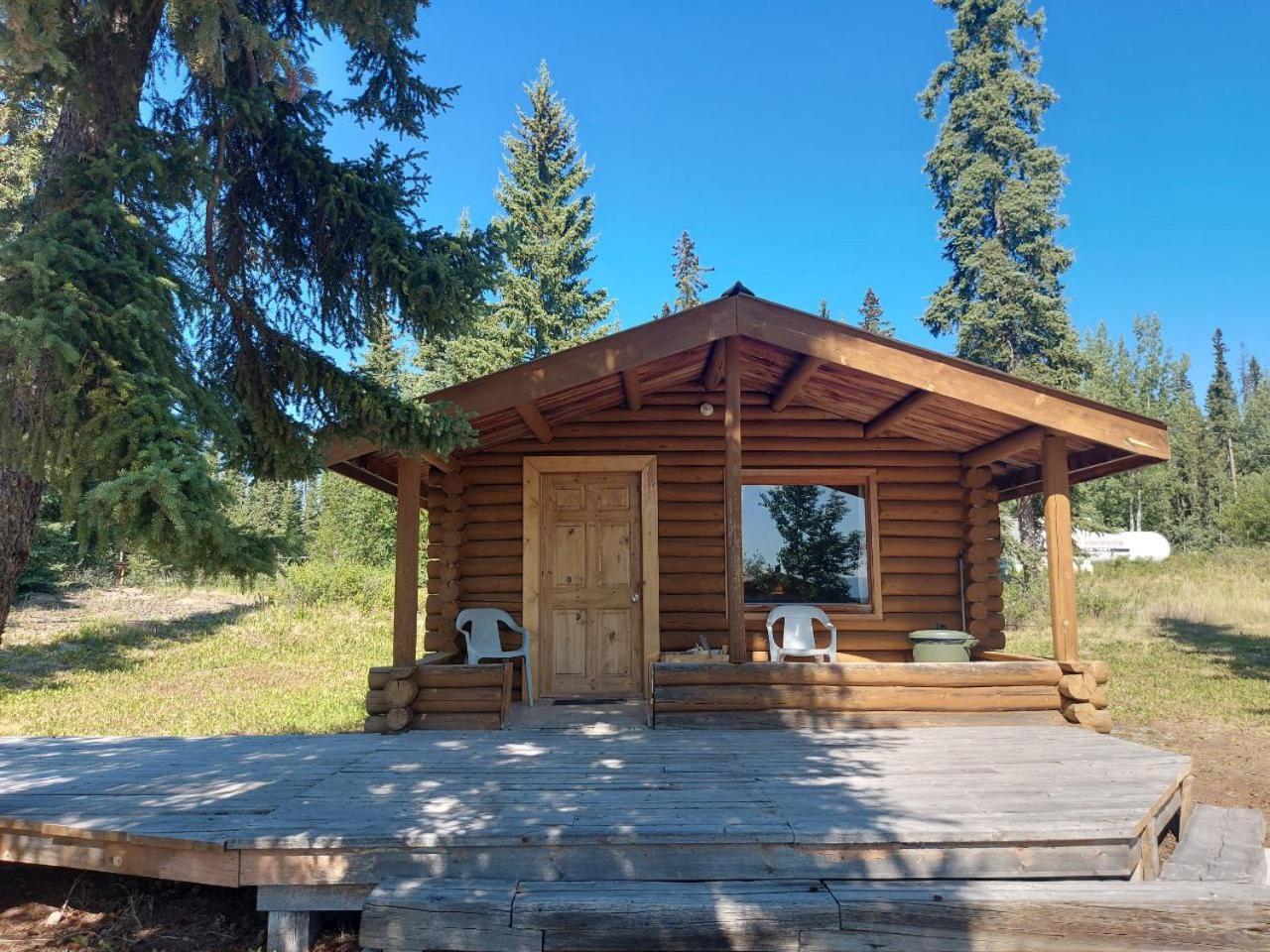 Escott Bay Resort Anahim Lake Exterior foto